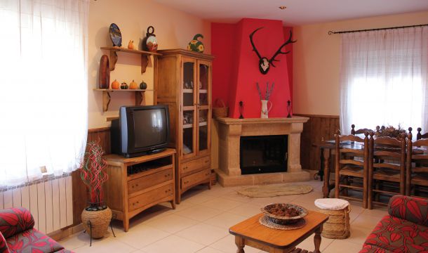 Sal髇 comedor de la casa rural Sal髇 comedor de la casa rural