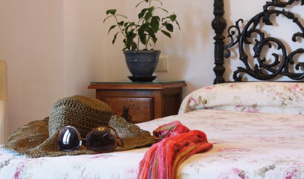 Detalle habitaci髇 La Tomilla Detalle habitaci髇 La Tomilla